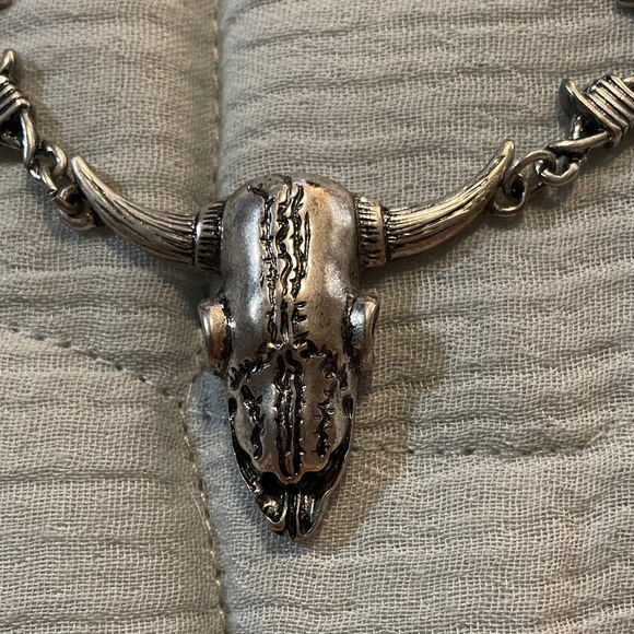 Silver Bull Skull Necklace with Red Rose Accents - Picture 4 of 4